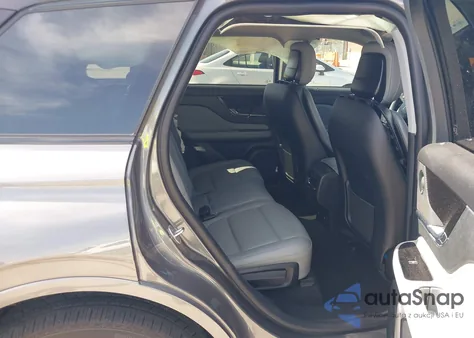 2021 Lincoln Corsair Reserve z USA, uszkodzony, nr VIN 5LMCJ2D9XMUL05138